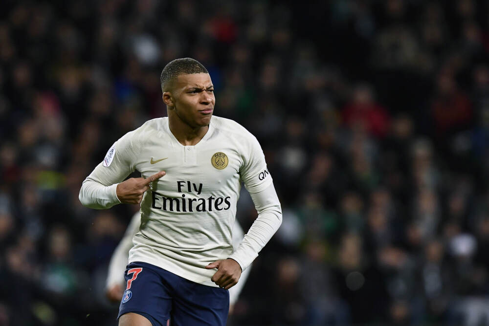 厦门港务买集装箱码头集团控制权获通过 中金公司建功